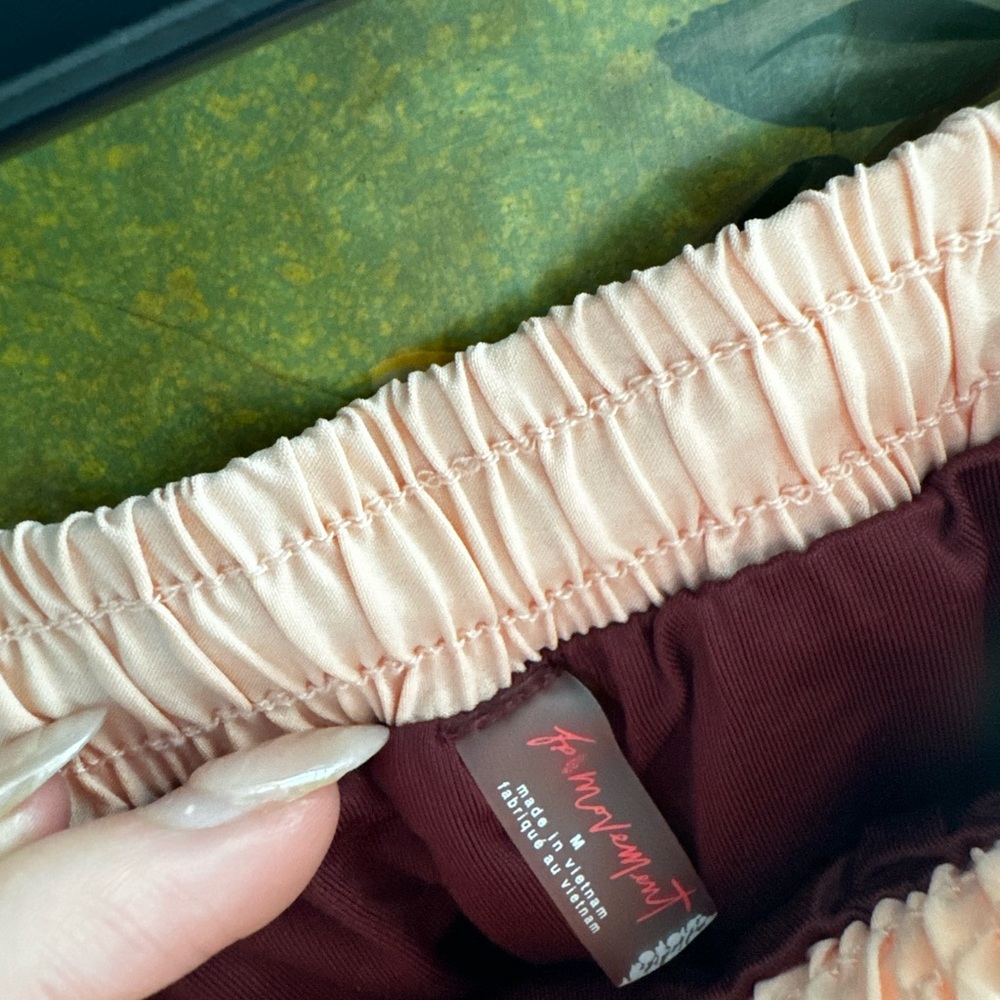 Free People Free Rappel Shorts in Burgundy - Picture 6 of 7